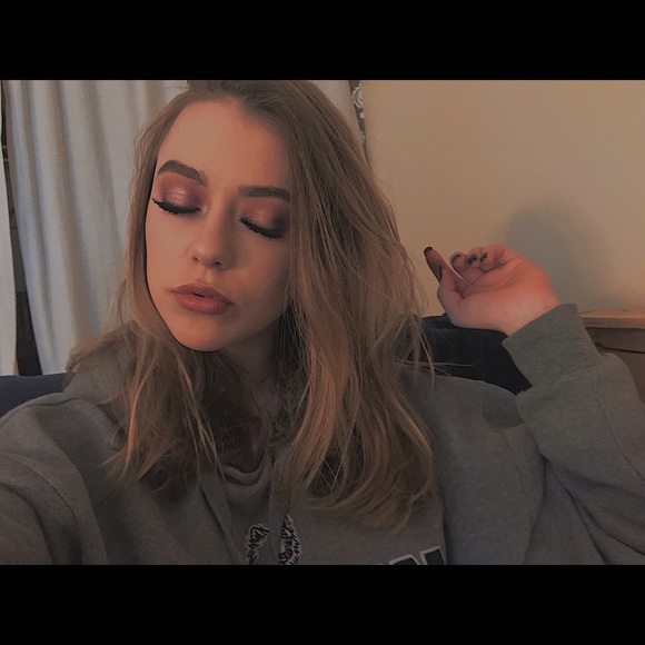 Meet your Posher, Piper - Picture 1 of 1